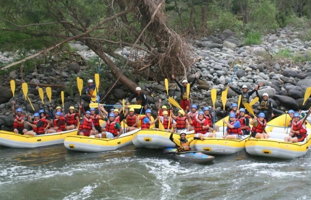  Everyone ready to start the adventure 
